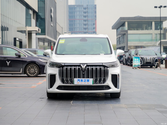 Voyah Dreamer Excellent PHEV