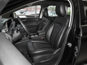 Ford Edge Plus Platinum EcoBoost 245 7 Seat