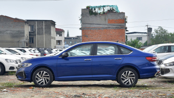VW Lavida Star Man Yi 200TSI DSG