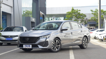Peugeot 408 Shine 1.6T