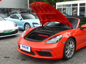 Porsche 718 Boxster