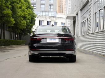 Audi A8L 2026 Horch Founder Edition 60TFSI