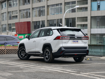 Toyota Wildlander Technology 2.0L CVT 4WD