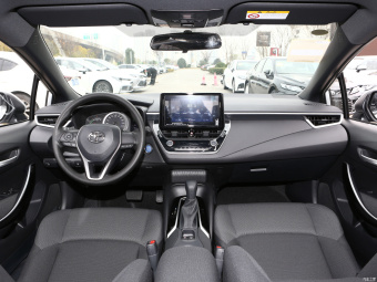 Toyota Levin Progressive 1.8H E-CVT