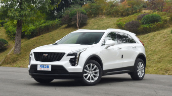 Cadillac XT4 Fashion 28T