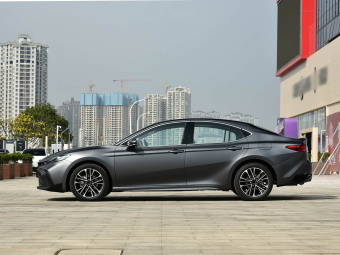 Toyota Camry Hybrid 2026 Hybrid 2.0 HSE Glorious Edition