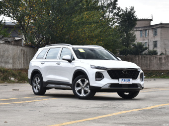Hyundai Santa Fe Premium LUX 380TGDi AT