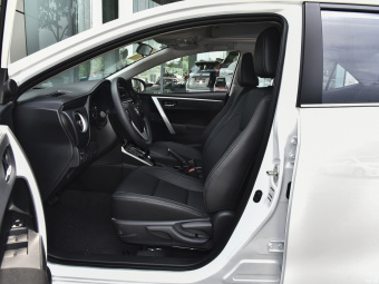 Toyota Corolla PHEV Comfort 1.8L E-CVT
