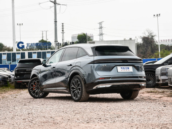 Zeekr 7X 2026 103kWh RWD Max