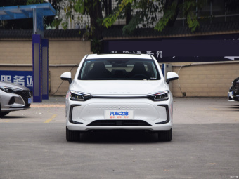 Beijing EU5 Plus Honor R500