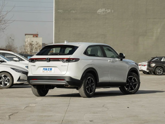 Honda Vezel 2023 1.5L CVT Pioneer Edition