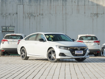 Honda Accord Magic Night · Premium 260TURBO