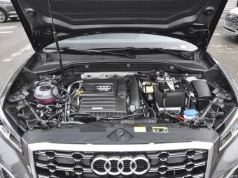 Audi Q2L Dynamic Fashion 35 TFSI
