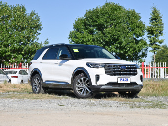 Ford Explorer Fashion Plus EcoBoost 285 6 Seat