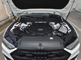 Audi A7L Ambition Obsidian Black Edition 55 TFSI Quattro