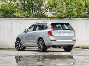 Volvo XC90 B6 Zhixing Luxury 5 Seats