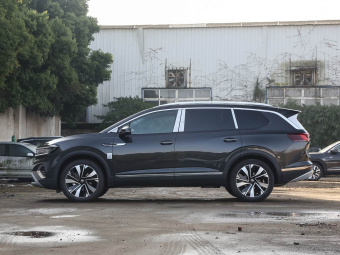 VW Talagon 2025 380TSI 4WD Luxury Pro 6-Seater