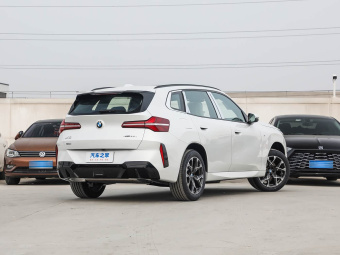 BMW X3 2026 xDrive25L M Sport Night Edition