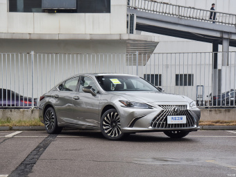 Lexus ES 200 Limited