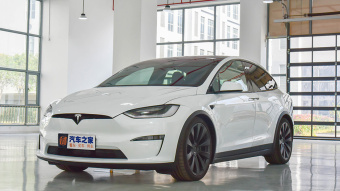 Tesla Model X Plaid
