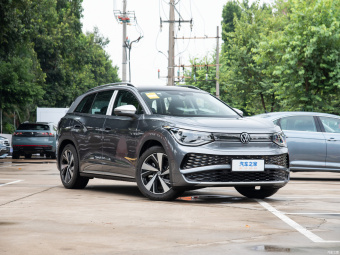 VW ID.6 X Pure+