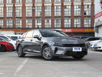 Kia K5 Fashion 270T CVVD