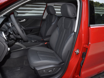 Audi Q2L Elegance Fashion 35 TFSI