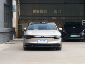 Zeekr 007 Smart AWD 75 kWh