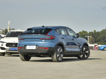 Volvo C40 Recharge Long-Range