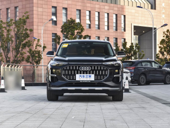 Audi Q6 2024 45 TFSI Quattro Qiyun Edition Yulin Package 6-seater