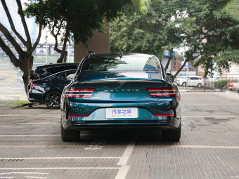 Genesis Electrified G80 Flagship AWD
