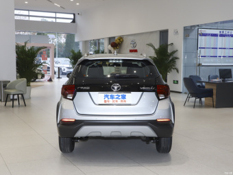 Toyota YARiS L Model X Leading PLUS 1.5L CVT