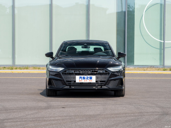 Audi A7L Obsidian Black Edition 45 TFSI Quattro