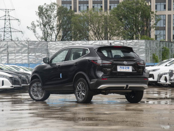 Nissan Qashqai 2025 Facelifted Honor 2.0L CVT XV True Edition