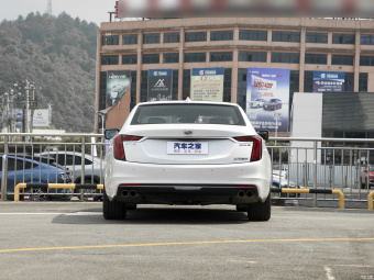 Cadillac CT6 Platinum 28T