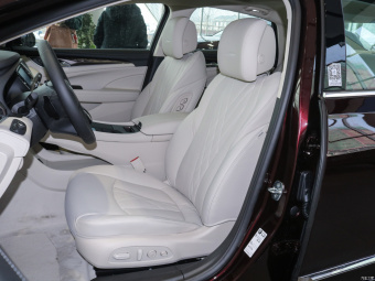 Buick LaCrosse Avenir Flagship
