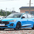 Focus Sedan