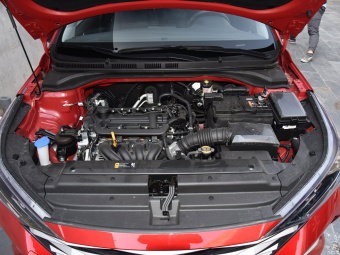 Hyundai Verna Elite TOP 1.4L CVT
