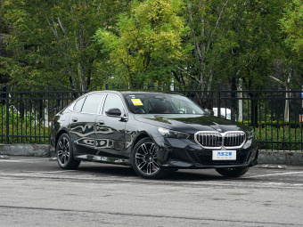 BMW 5 Series 2026 525Li M Sport