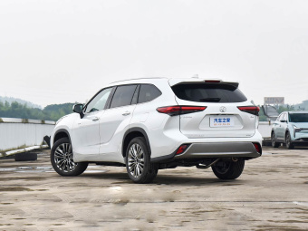 Toyota Highlander Hybrid 2024 2.5L Intelligent Electric Hybrid Dual Engine Four-Wheel Drive Premium Edition 7-Seater