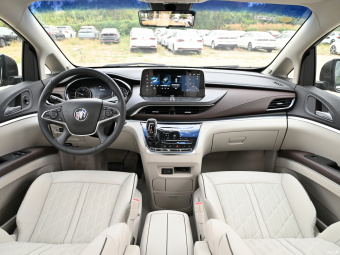 Buick GL8 Premium